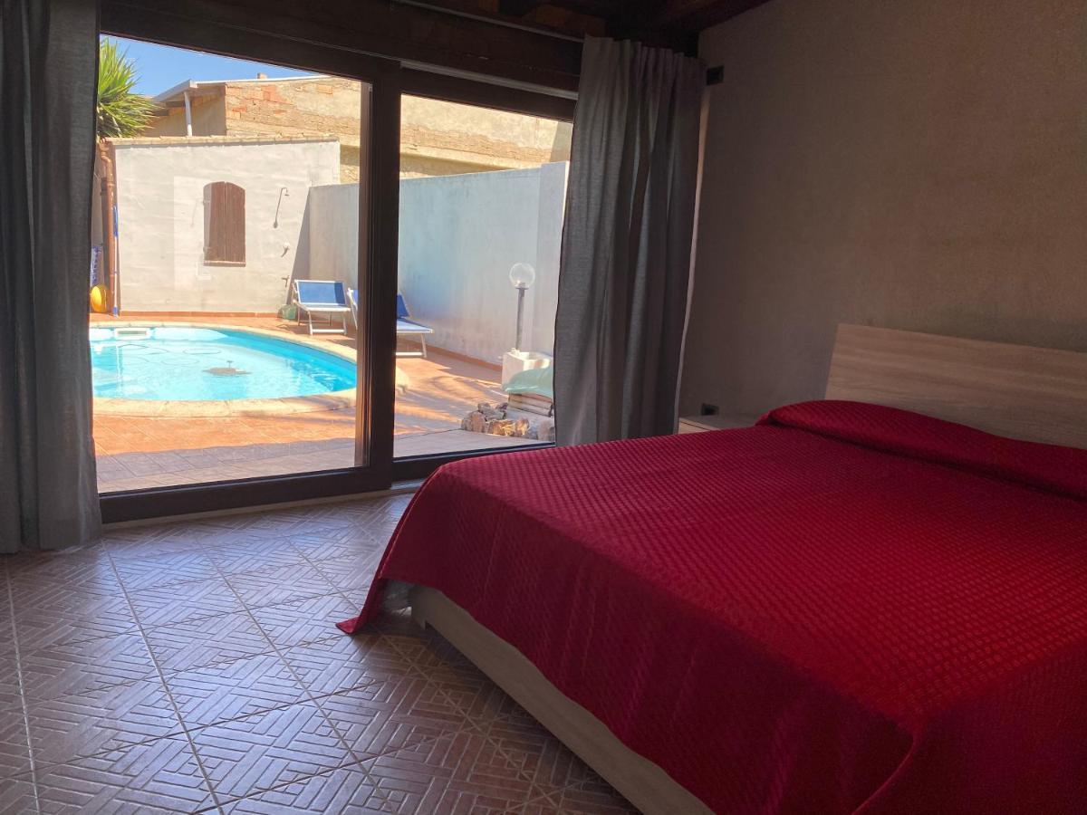 Bed and Breakfast La Siesta Sinnai Екстер'єр фото