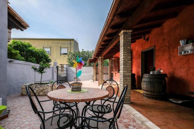 Bed and Breakfast La Siesta Sinnai Екстер'єр фото